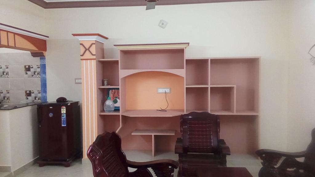 Sabri Guest House Tiruvannāmalai Esterno foto