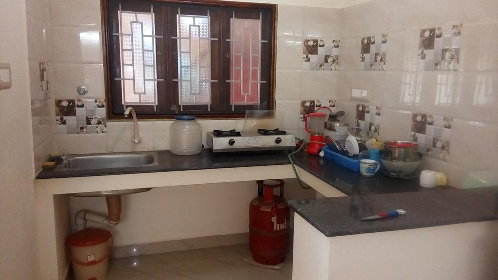 Sabri Guest House Tiruvannāmalai Esterno foto