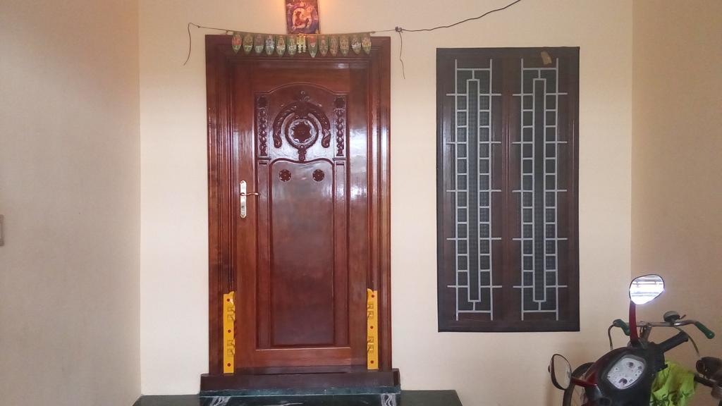 Sabri Guest House Tiruvannāmalai Esterno foto